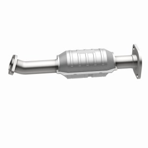Mazda MPV Catalytic Converter - Driver Side Rear - Magnaflow - OEM Grade Direct-Fit - `02-`06