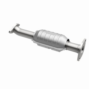 Mazda MPV Catalytic Converter - Driver Side Rear - Magnaflow - OEM Grade Direct-Fit - `02-`06