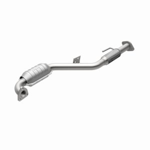 Mazda MPV Catalytic Converter - Passenger Side Rear - Magnaflow - OEM Grade Direct-Fit - `02-`06