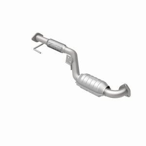 Mazda MPV Catalytic Converter - Passenger Side Rear - Magnaflow - OEM Grade Direct-Fit - `02-`06