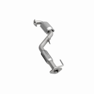 Mazda MPV Catalytic Converter - Passenger Side Rear - Magnaflow - OEM Grade Direct-Fit - `02-`06