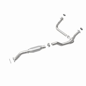 Chevrolet Blazer Direct-Fit Catalytic Converter - Magnaflow - OEM Grade Federal/EPA Compliant - `00-`01