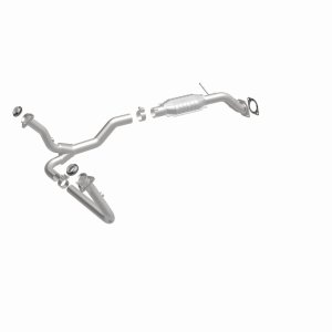 Chevrolet Blazer Direct-Fit Catalytic Converter - Magnaflow - OEM Grade Federal/EPA Compliant - `00-`01
