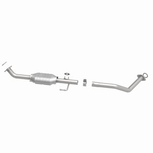 Toyota Sequoia Catalytic Converter - Magnaflow - OEM Grade Federal/EPA Compliant Direct-Fit - `01-`04