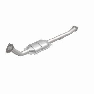 Toyota Sequoia Catalytic Converter - Magnaflow - OEM Grade Direct-Fit - `01-`04