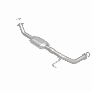 Toyota Tundra Catalytic Converter - Magnaflow - Direct-Fit, OEM Grade - `05-`06