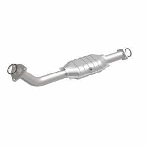 Toyota Tundra Catalytic Converter - Front - Magnaflow - OEM Grade Direct-Fit - `05-`06