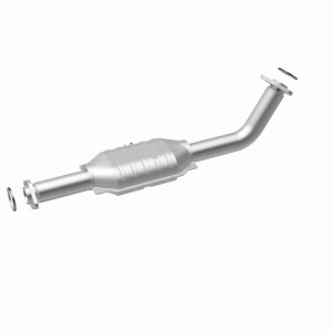 Toyota Tundra Catalytic Converter - Front - Magnaflow - OEM Grade Direct-Fit - `05-`06