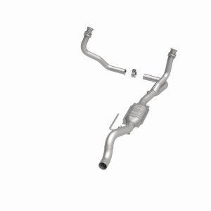 Dodge Dakota Catalytic Converter - Magnaflow - OEM Grade Federal/EPA Compliant Direct-Fit - `00-`03