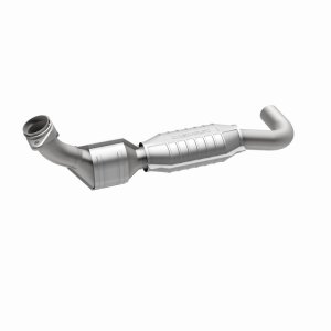 Ford F-150 Heritage Catalytic Converter - Driver Side - Magnaflow - Direct-Fit - 2004