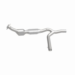 Ford F-150 Direct-Fit Catalytic Converter - Passenger Side - Magnaflow - OEM Grade - `01-`03