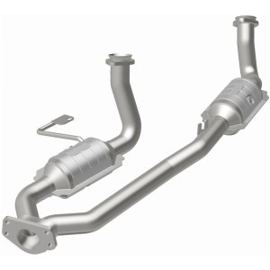 Ford Windstar Catalytic Converter - Magnaflow - OEM Grade Direct-Fit - `01-`03
