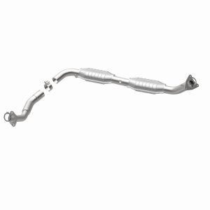 Toyota Sequoia Catalytic Converter - Magnaflow - OEM Grade Direct-Fit - `08-`09