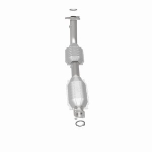 Toyota Tundra Catalytic Converter - Magnaflow - OEM Grade Direct-Fit - `07-`13 Toyota Tundra Catalytic Converter - Magnaflow - OEM Grade Direct-Fit - `07-`13