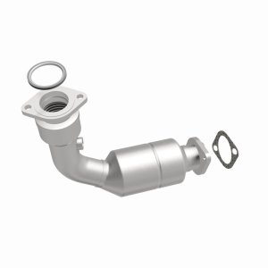 Pontiac G8 Catalytic Converter - Passenger Side - Magnaflow - OEM Grade Direct-Fit - `08-`09