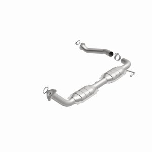 Toyota Tundra Catalytic Converter - Driver Side - Magnaflow - OEM Grade Direct-Fit (Federal/EPA Compliant) - `07-`21