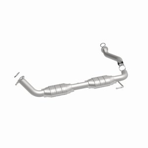 Toyota Tundra Catalytic Converter - Driver Side - Magnaflow - OEM Grade Direct-Fit (Federal/EPA Compliant) - `07-`21