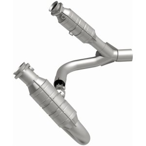 Chrysler Aspen Catalytic Converter - Magnaflow - Direct-Fit - 2008