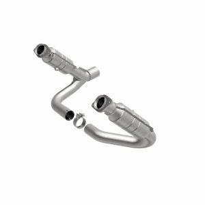 Chrysler Aspen Catalytic Converter - Magnaflow - Direct-Fit - 2008