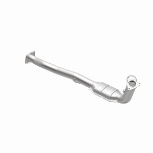 Chevrolet Suburban 2500 Catalytic Converter - Passenger Side - Magnaflow - Direct-Fit, OEM Grade - `07-`08