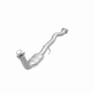 GMC Yukon XL 2500 Catalytic Converter - Passenger Side - Magnaflow - Direct-Fit, OEM Grade - `07-`08