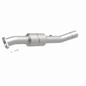 GMC Sierra 2500 HD Catalytic Converter - Rear - Magnaflow - Direct-Fit OEM Grade - `01-`06