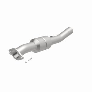 GMC Sierra 2500 HD Catalytic Converter - Rear - Magnaflow - Direct-Fit OEM Grade - `01-`06