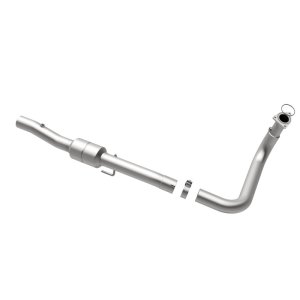 Chevrolet Silverado 2500 HD Catalytic Converter - Magnaflow - Direct-Fit, OEM Grade - `01-`06