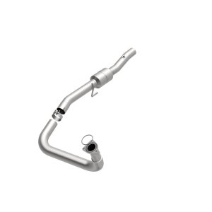 GMC Sierra 2500 HD Catalytic Converter - Magnaflow - Direct-Fit, OEM Grade - `01-`06