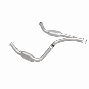 Chevrolet Silverado 2500 HD Catalytic Converter - Magnaflow - Direct-Fit - `07-`10