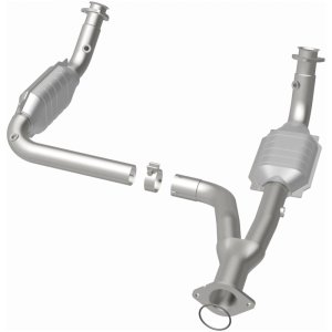 Chevrolet Silverado 2500 HD Catalytic Converter - Magnaflow - Direct-Fit - `07-`10