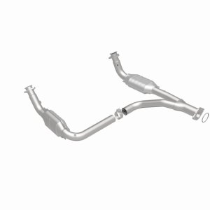 Chevrolet Silverado 2500 HD Catalytic Converter - Magnaflow - Direct-Fit - `07-`10