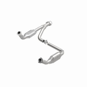 Chevrolet Silverado 2500 HD Catalytic Converter - Magnaflow - Direct-Fit - `07-`10