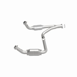 Chevrolet Silverado 2500 HD Catalytic Converter - Magnaflow - Direct-Fit - `07-`10