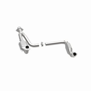 Chevrolet Silverado 2500 HD Catalytic Converter - Magnaflow - Direct-Fit - `07-`10