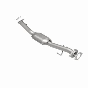 Cadillac Escalade Catalytic Converter - Passenger Side - Magnaflow - OEM Grade Direct-Fit - `02-`06