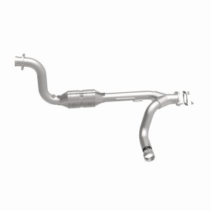 Chrysler Aspen Catalytic Converter - Passenger Side - Magnaflow - OEM Grade Federal/EPA Compliant Direct-Fit - `07-`09