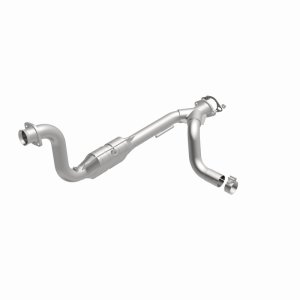 Chrysler Aspen Catalytic Converter - Passenger Side - Magnaflow - OEM Grade Federal/EPA Compliant Direct-Fit - `07-`09