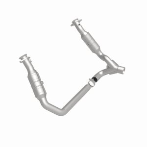Dodge Ram 1500 Catalytic Converter - Magnaflow - OEM Grade Direct-Fit - `09-`10