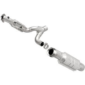Ram 1500 Catalytic Converter - Magnaflow - OEM Grade Direct-Fit - `11-`13