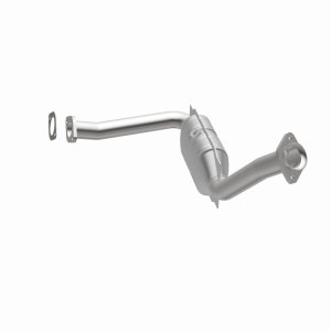 Ford Ranger Catalytic Converter - Driver Side - Magnaflow - OEM Grade Direct-Fit - `07-`08