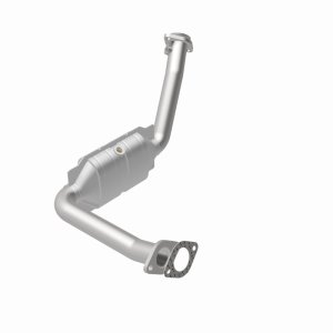 Mazda B3000 Catalytic Converter - Driver Side - Magnaflow - OEM Grade Direct-Fit - `07-`08