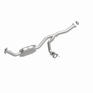Ford Ranger Catalytic Converter - Passenger Side - Magnaflow - OEM Grade Direct-Fit - `07-`08