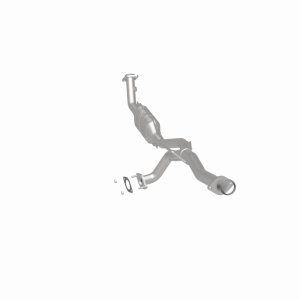 Mazda B3000 Catalytic Converter - Passenger Side - Magnaflow - OEM Grade Direct-Fit - `07-`08