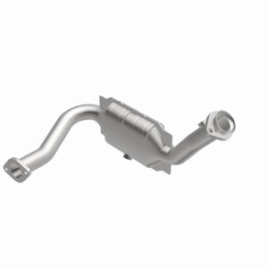 Ford Ranger Catalytic Converter - Driver Side - Magnaflow - OEM Grade Direct-Fit - `07-`11