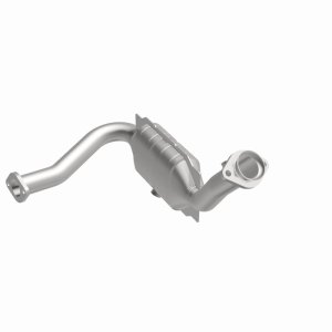 Ford Ranger Catalytic Converter - Driver Side - Magnaflow - OEM Grade Direct-Fit - `07-`11