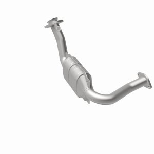 Ford Ranger Catalytic Converter - Driver Side - Magnaflow - OEM Grade Direct-Fit - `07-`11