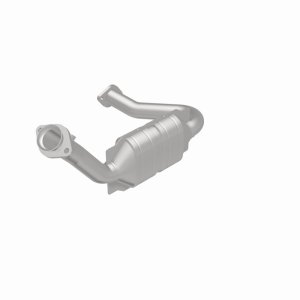 Mazda B4000 Catalytic Converter - Driver Side - Magnaflow - OEM Grade Direct-Fit - `07-`10