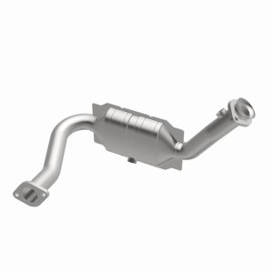 Mazda B4000 Catalytic Converter - Driver Side - Magnaflow - OEM Grade Direct-Fit - `07-`10