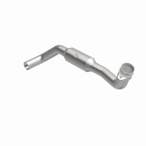 Lincoln Mark LT Catalytic Converter - Driver Side - Magnaflow - Direct-Fit, OEM Grade, Federal/EPA Compliant - `06-`08